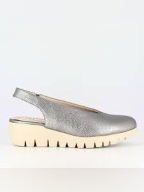 Wonders slingback wedge
